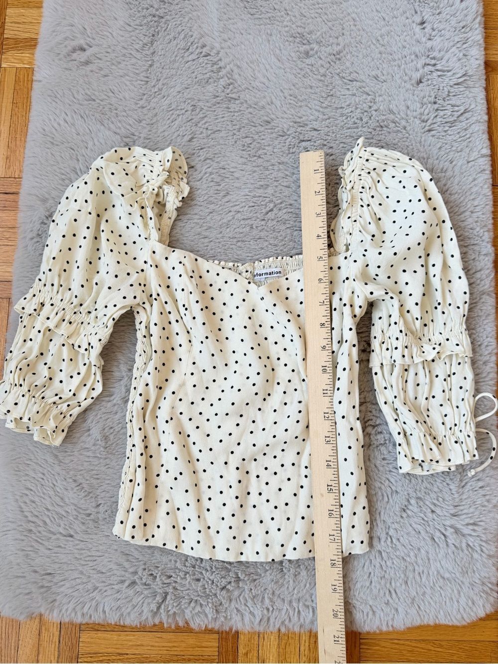 REFORMATION Nina Blouse Polka Dot Puff Sleeve Womens Top Size 4 Ivory Black - Picture 9 of 10
